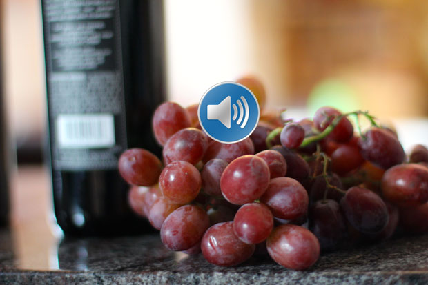 red wine and grapes and the health benefits of resveratrol